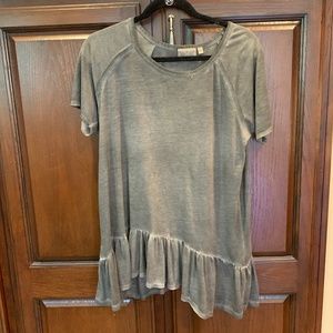 Dantelle Distressed Oil Dyed Ruffle Hem Tee Sz L